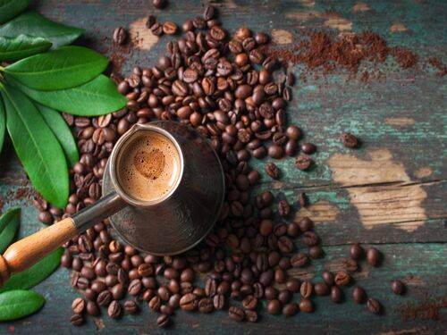Jak zaparzyć idealną kawę: proste wskazówki, jak przygotować idealną kawę