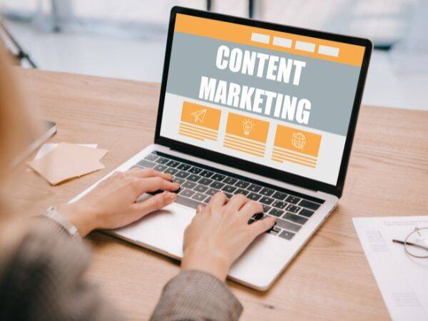 Co to jest content marketing i jak go skutecznie wykorzystać?